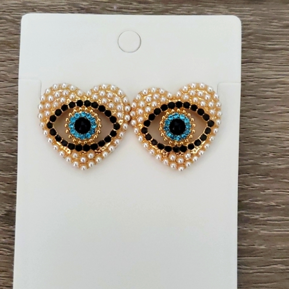 🆕️ Rhinestone Eye 🤍 Earrings